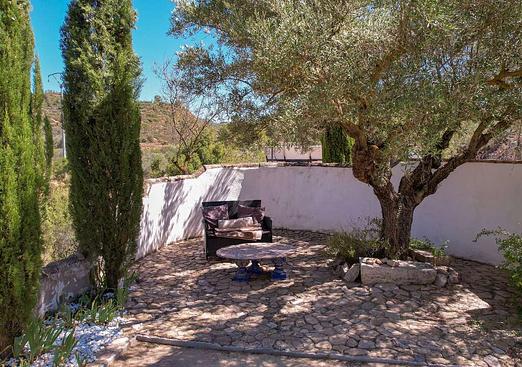 Country house in Ayora