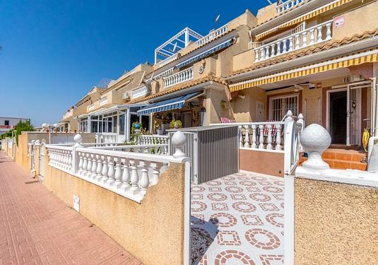 Town house in Torrevieja