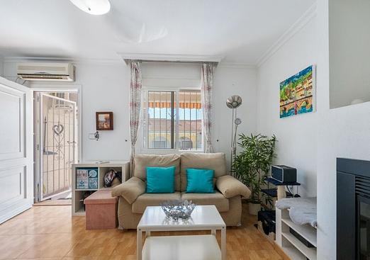 Town house in Torrevieja