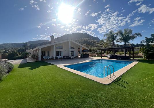 Villa in Los Belones