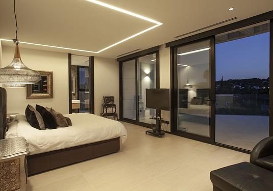 Villa in Nueva Andalucía