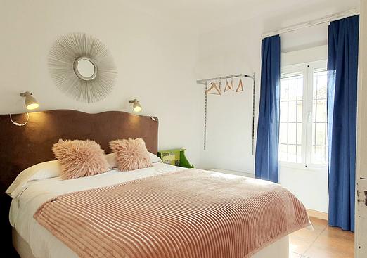 Town house in Raspay