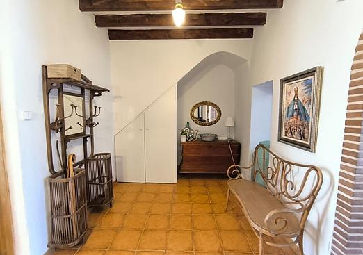 Town house in Raspay