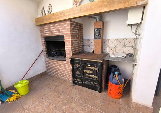 Town house in Raspay