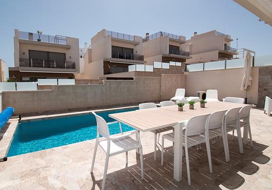 Villa in Orihuela Costa