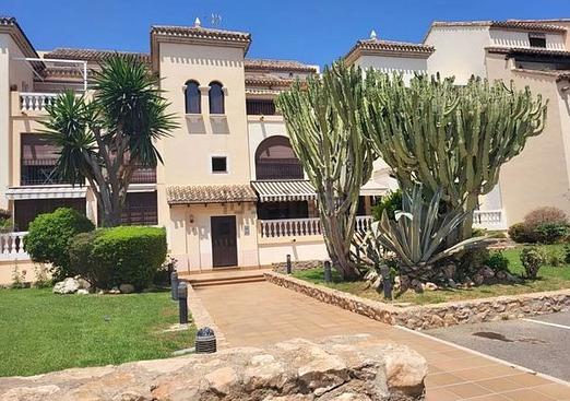 Apartment in Los Alcazares