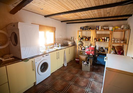 Commercial in Hondón de las Nieves