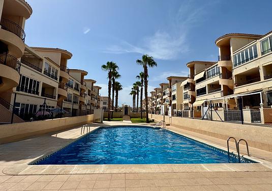 Apartment in Orihuela Costa