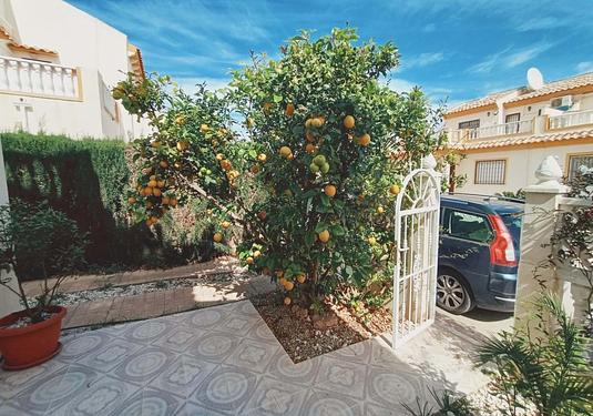 Quad villa in Playa Flamenca