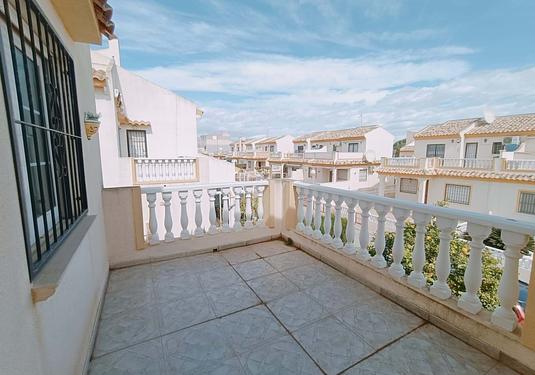 Quad villa in Playa Flamenca