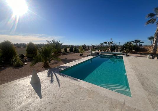 Villa in Hacienda del Alamo