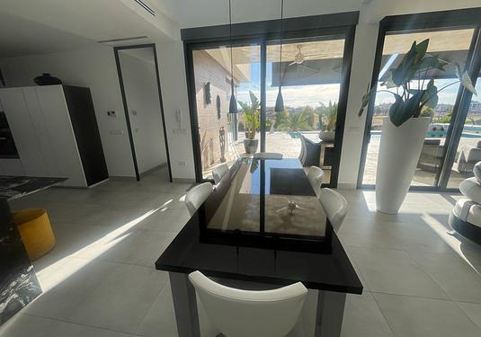 Villa in Hacienda del Alamo