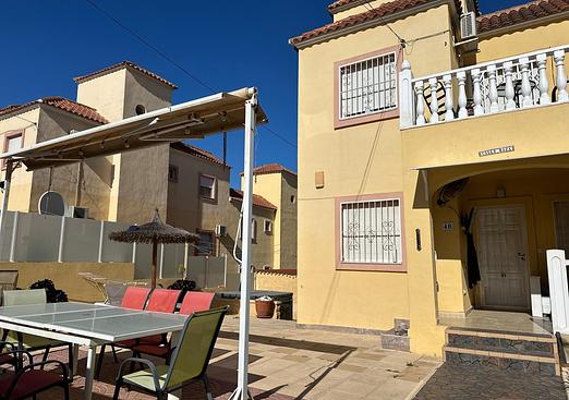 Apartment in San Miguel de Salinas