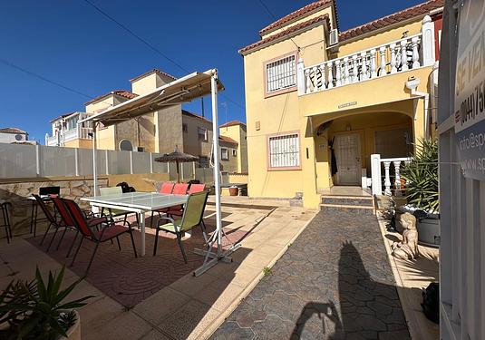 Apartment in San Miguel de Salinas