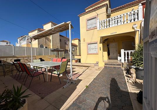 Apartment in San Miguel de Salinas
