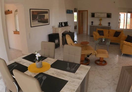 Villa in Alfas del Pi