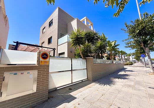 Villa in Torre de La Horadada