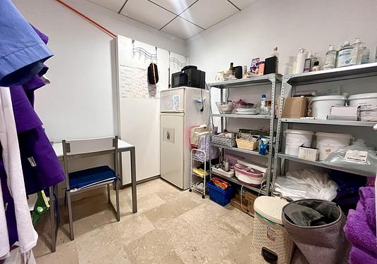 Commercial in Villamartin