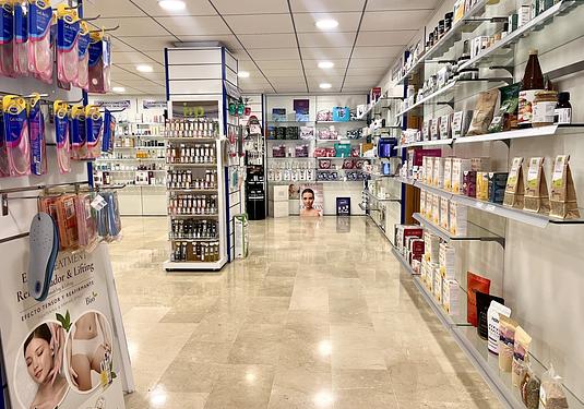 Commercial in Villamartin