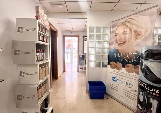 Commercial in Villamartin