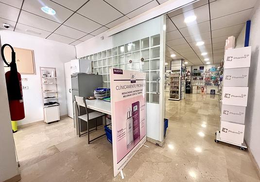 Commercial in Villamartin