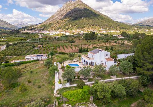 Villa in Murla