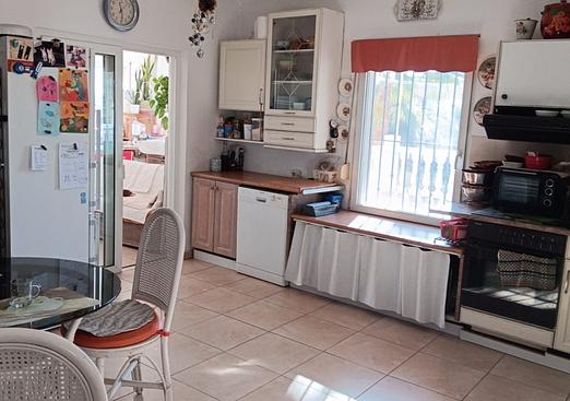 Country house in Cautivador