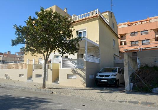 Town house in Guardamar del Segura