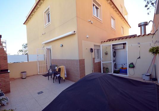 Town house in Guardamar del Segura