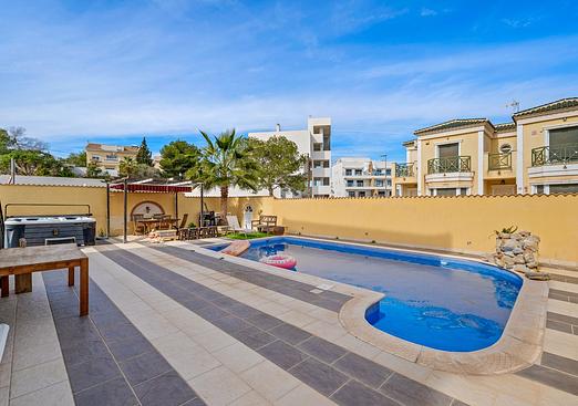 Villa in Orihuela Costa