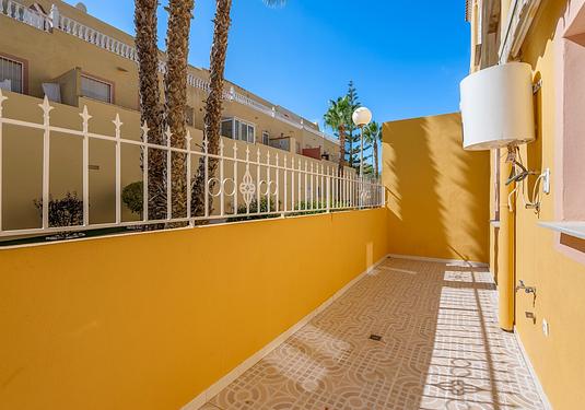 Apartment in San Miguel de Salinas