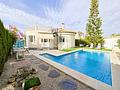 Villa in Orihuela Costa