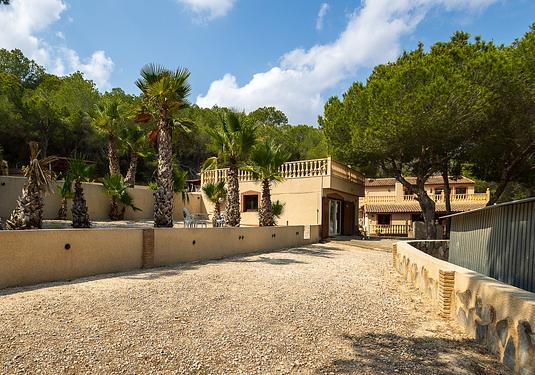 Country house in Torremendo