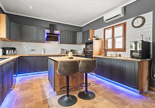 Country house in Torremendo