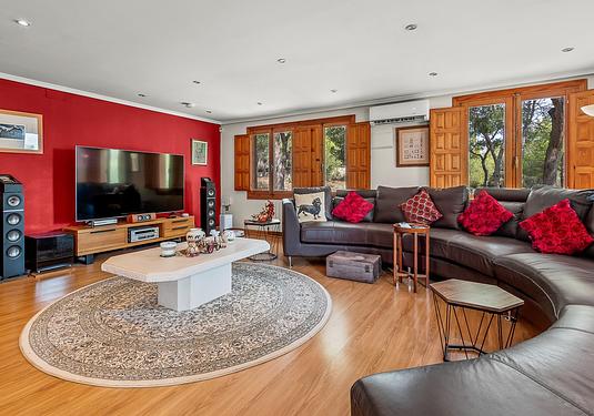 Country house in Torremendo