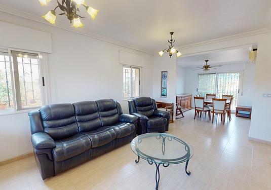 Semi detached in Los Alcazares