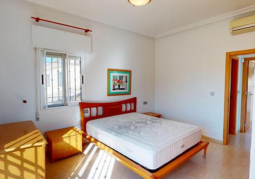 Semi detached in Los Alcazares