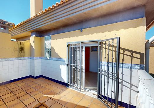 Semi detached in Los Alcazares