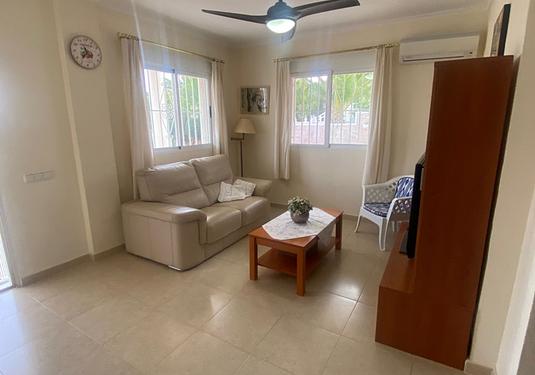 Villa in Algorfa