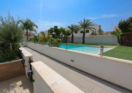 Apartment in Pilar de La Horadada