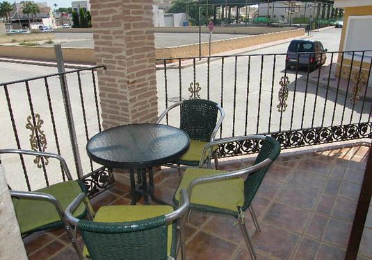 Town house in Daya Nueva