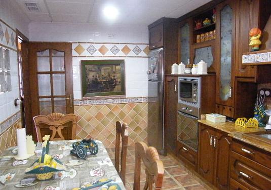 Town house in Daya Nueva