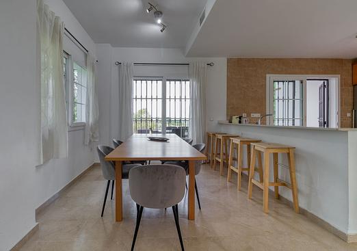 Villa in Lauro Golf