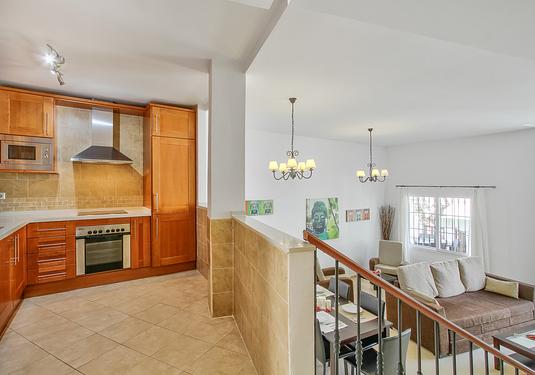 Villa in Lauro Golf