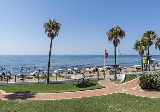 Apartment in Calahonda