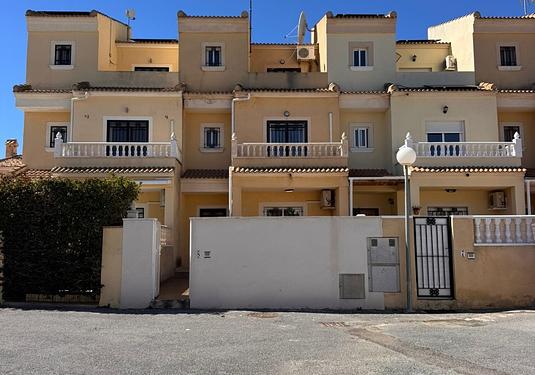 Town house in Campoamor