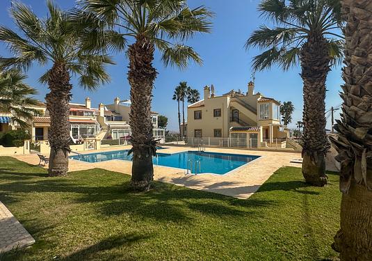 Duplex in Orihuela Costa