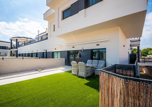 Apartment in Algorfa