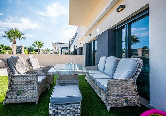 Apartment in Algorfa