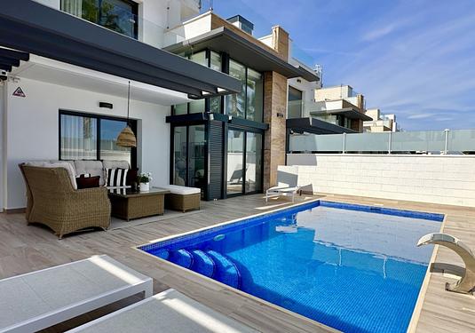 Villa in Orihuela Costa